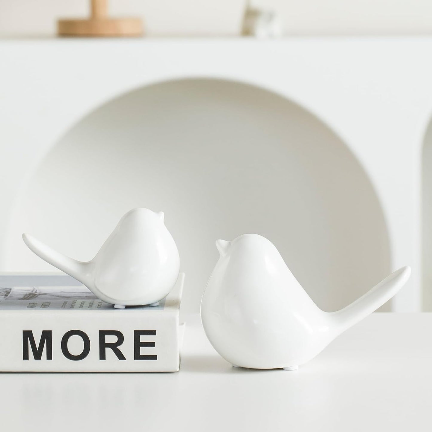 2 Pcs Small Animal Statues, White Bird Home Decor, Cute White Fat Bird Modern Home Decorative, Ceramic Decor for Office Desktop, Bookshelf, Bedroom, Living Room, Cabinets (New)