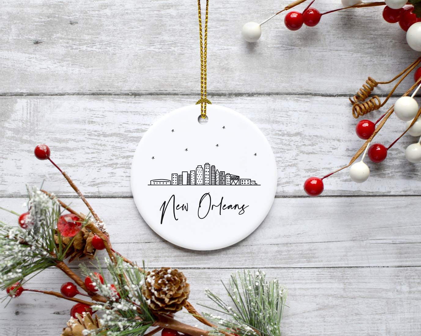 Andaz Press Round Ceramic Porcelain Christmas Tree Ornament Keepsake Gift, New Orleans, Black and White Stars City Skyline Graphic, 1-Pack, Birthday Ideas Family Coworker Him Her, Includes Gift Box