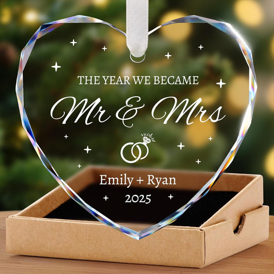 Wedding Gifts for Couples 2025 - Mr and Mrs Ornament 2025 - Bridal Shower Gifts, Just Married Gift for Bride, Newlywed, Future Mr & Mrs, Her - Crystal Glass Christmas Ornaments