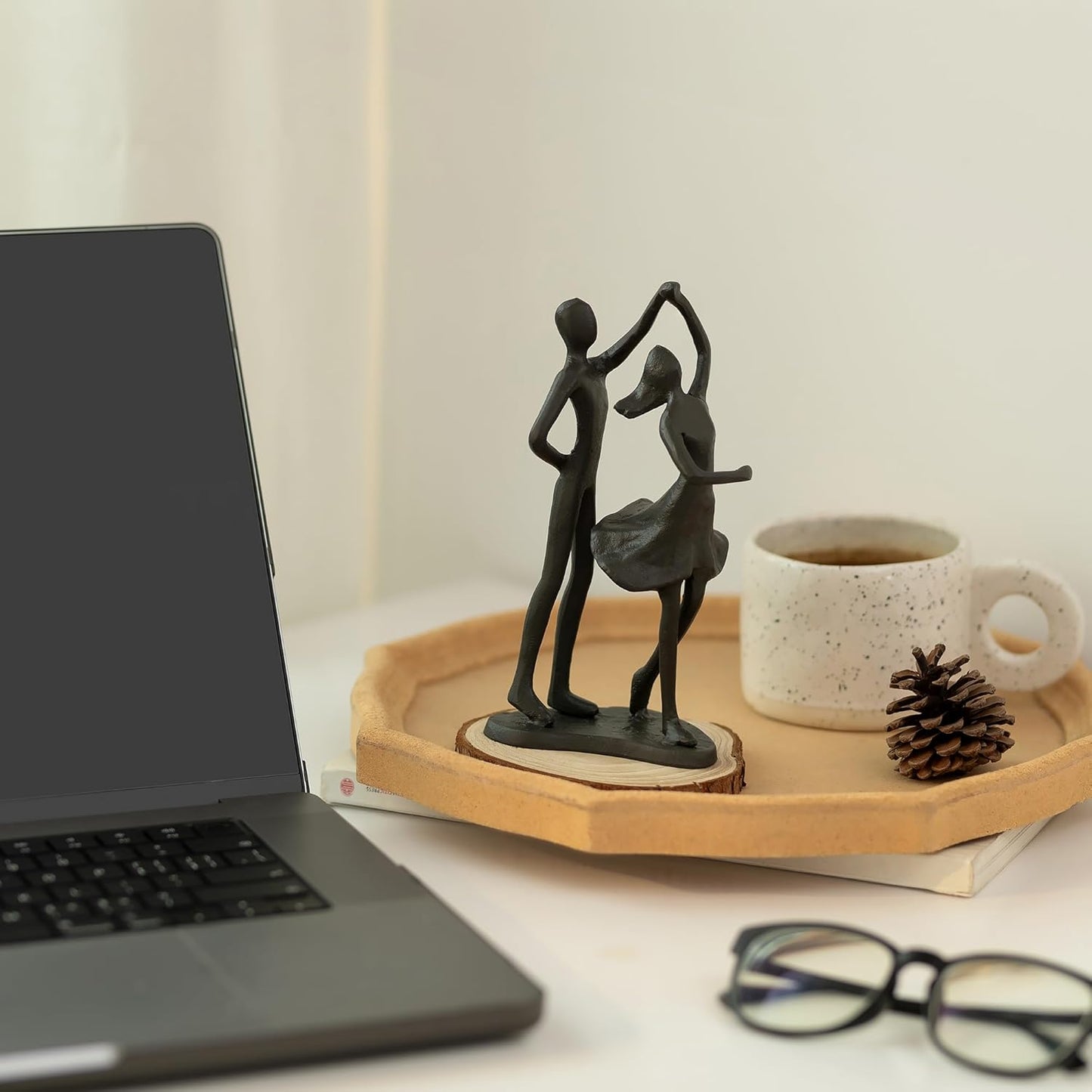 Sziqiqi Anniversary Wedding Gift for Couple: Iron 6th Anniversary Wedding Gifts for Her - Unique Couple Sculpture Iron Gifts for 6 Year - Cast Iron Statue for Women Him Wife