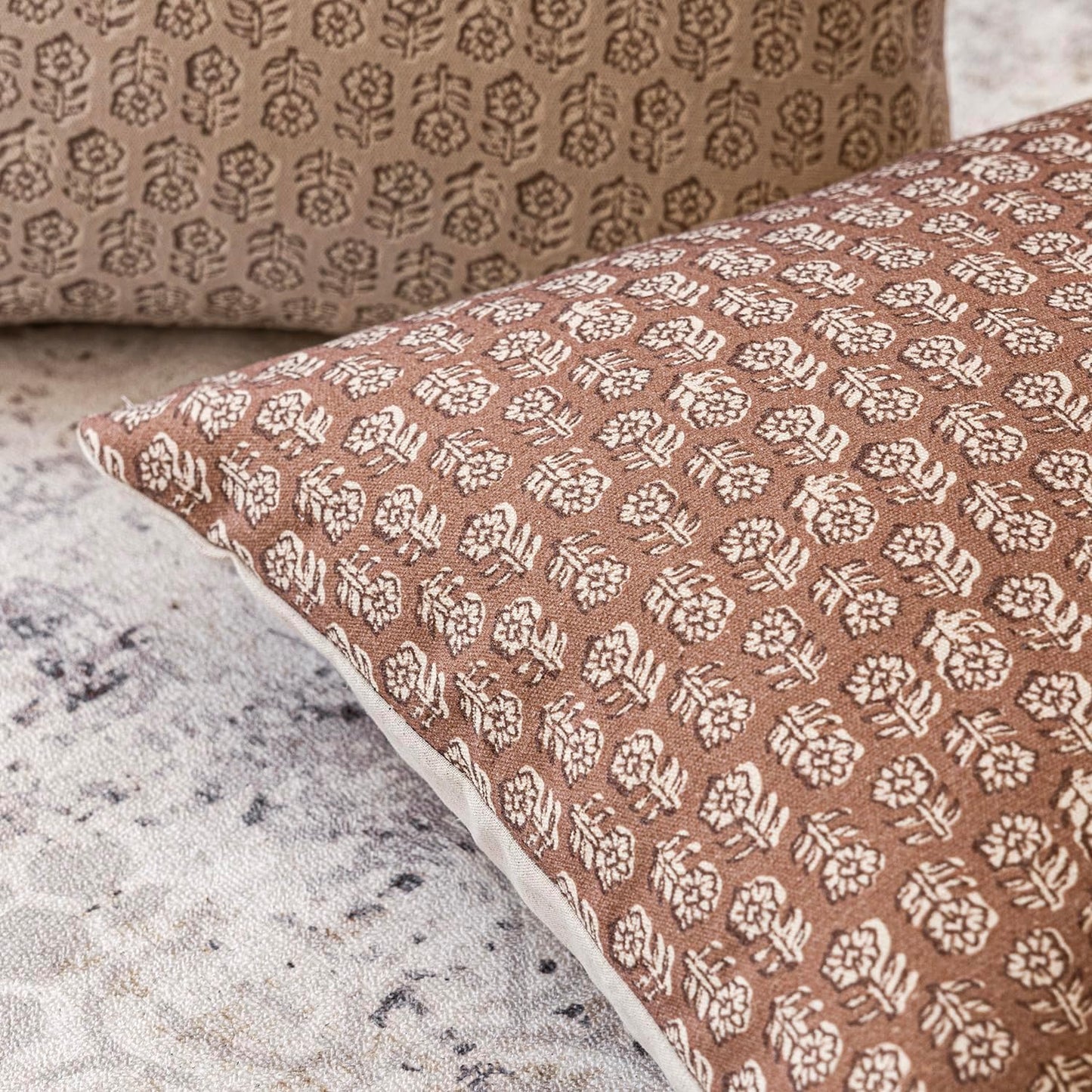 Foindtower Set of 2 Decorative Vintage Floral Print Throw Pillow Covers Neutral Farmhouse Cushion Covers Boho Home Decor for Sofa Couch Chair Bedroom Living Room Outdoor,24×24 Inch,Light Orange Brown