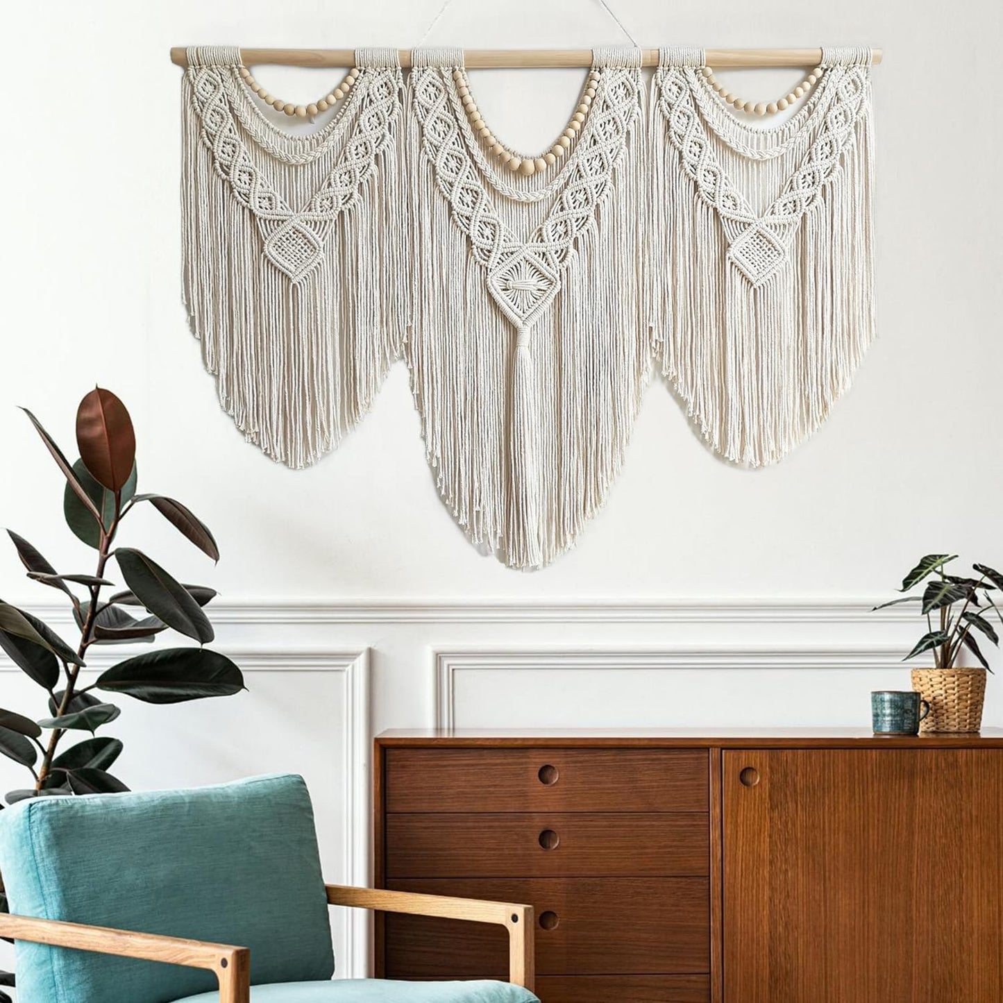 guzhiou large macrame wall hanging - Boho Tapestry Macrame Wall Decor Art- Chic Bohemian Handmade Woven Tapestry Home Decoration for Bedroom Living Room Apartment Wedding Party - 43"x32" (Wood bead)