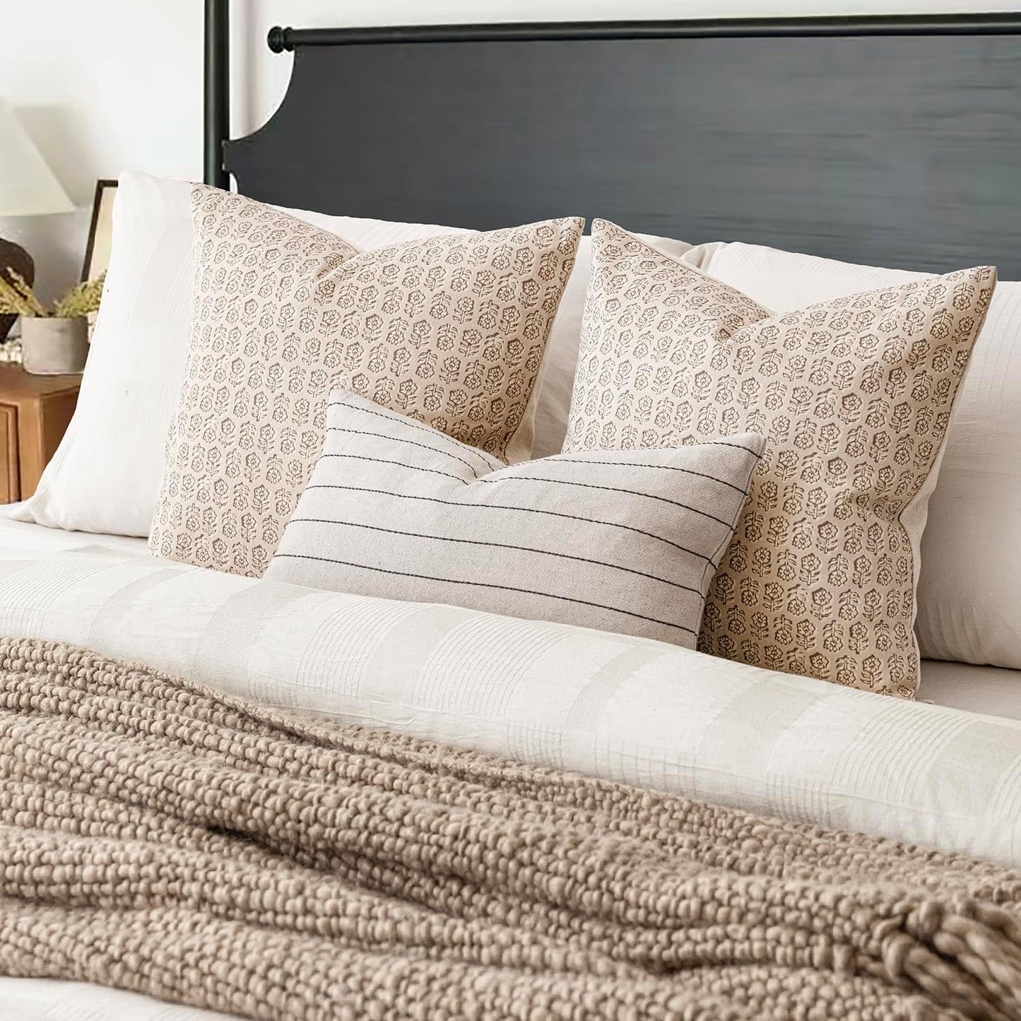 Foindtower Set of 2 Decorative Neutral Floral Print Throw Pillow Covers Vintage Accent Farmhouse Cushion Covers Boho Home Decor for Sofa Couch Chair Bedroom Living Room Outdoor,24×24 Inch,Ivory Beige