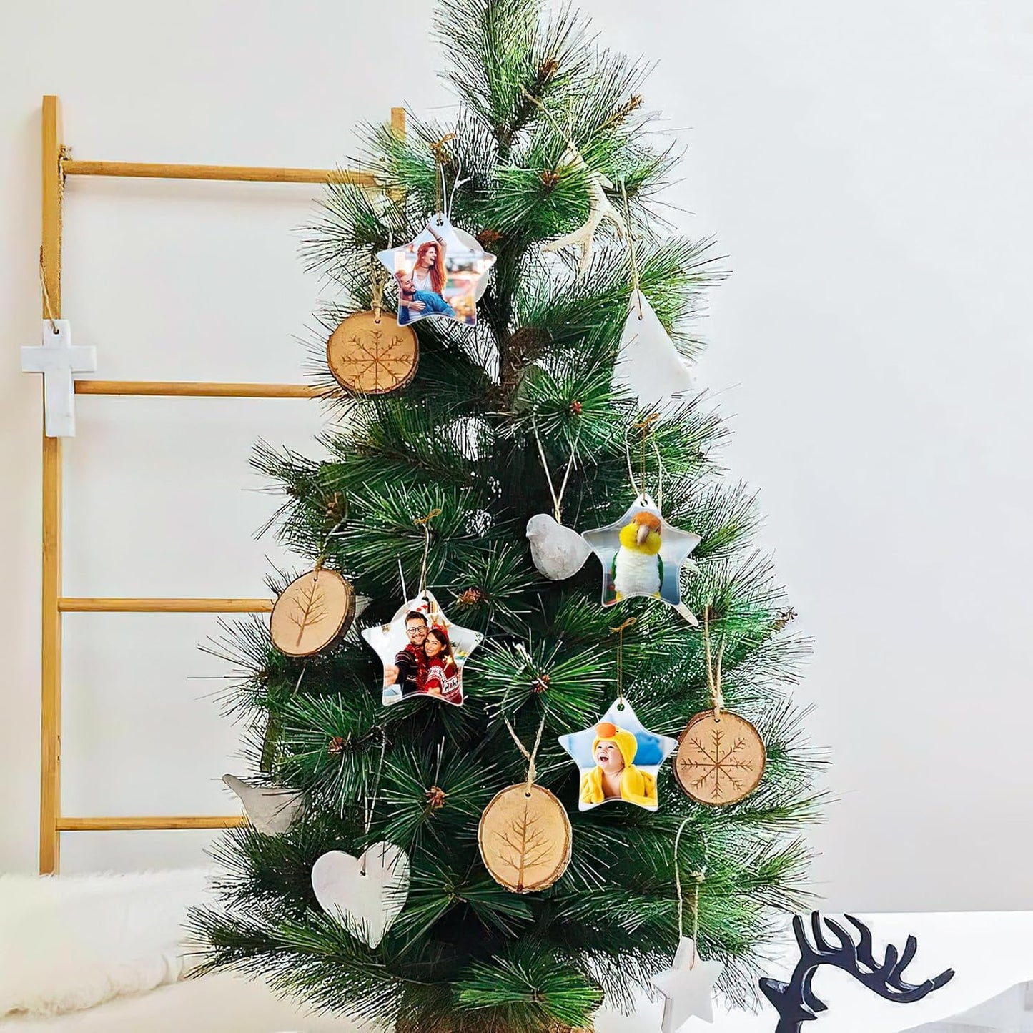 Personalized Christmas Ornaments 2025, Ceramic Custom Photo Text Hanging Ornament Customized Christmas Tree Decorations Gift for Family, Kids, Friends, Couples, Wedding