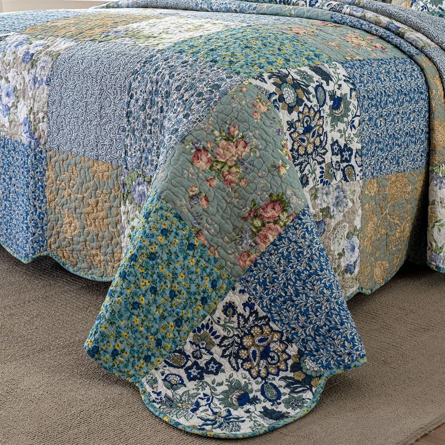YAYIDAY Quilt King Size Patchwork Bedspread Set - 100% Cotton Reversible Breathable Floral Quilted Quilt with Pillow Shams Fit All Season