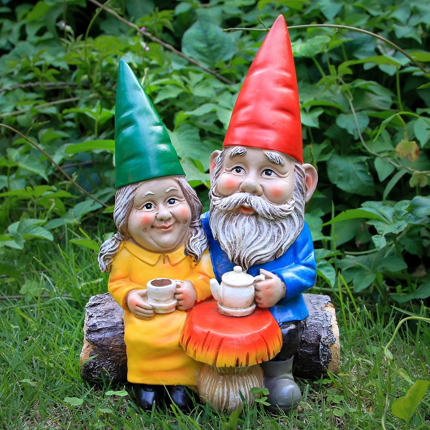 Garden Gnome Statue for Outdoor Decoration,Couple in Love Gnome Figurine for Patio Yard Lawn Outside Porch Decor,Garden Sculptures & Statues,Coffee Knome Romantic Forever Love