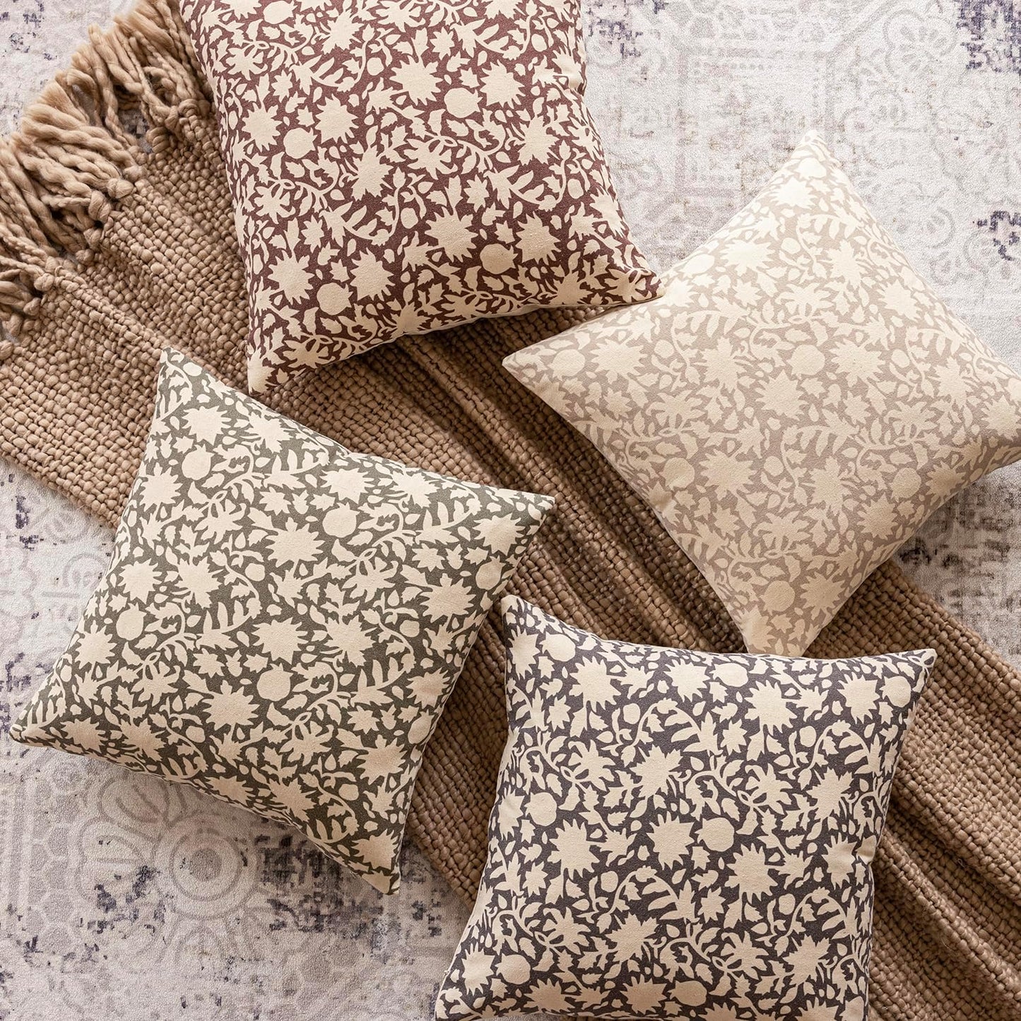 Foindtower Set of 2 Decorative Neutral Floral Throw Pillow Covers Accent Farmhouse Cushion Covers Boho Vintage Pillowcase for Couch Sofa Bedroom Living Room Home Decor Outdoor,22×22 Inch,Sage Green